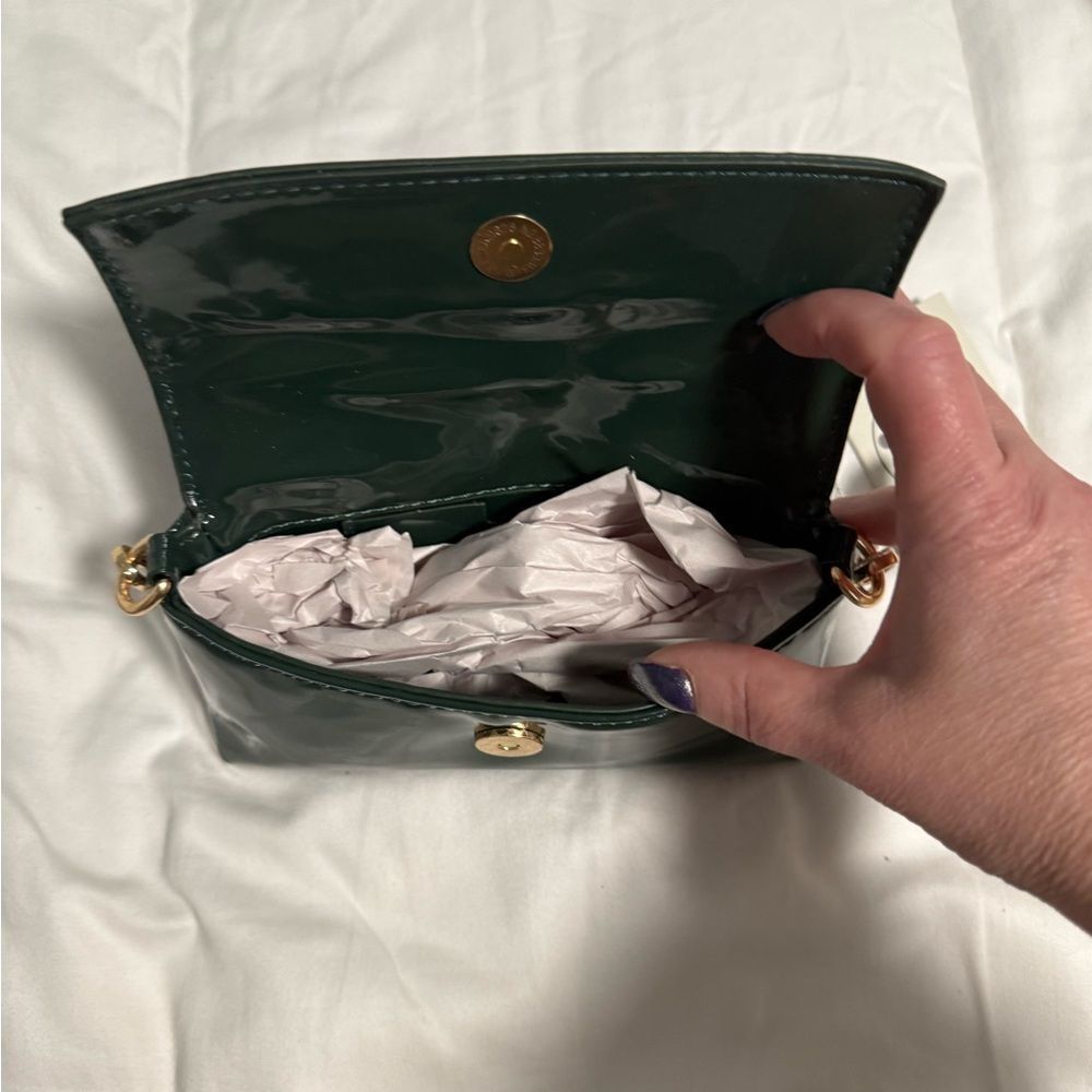 Valentino Orlandi NWT Elegant Dark Green Patent Leather Chain crossbody bag. - Picture 6 of 8